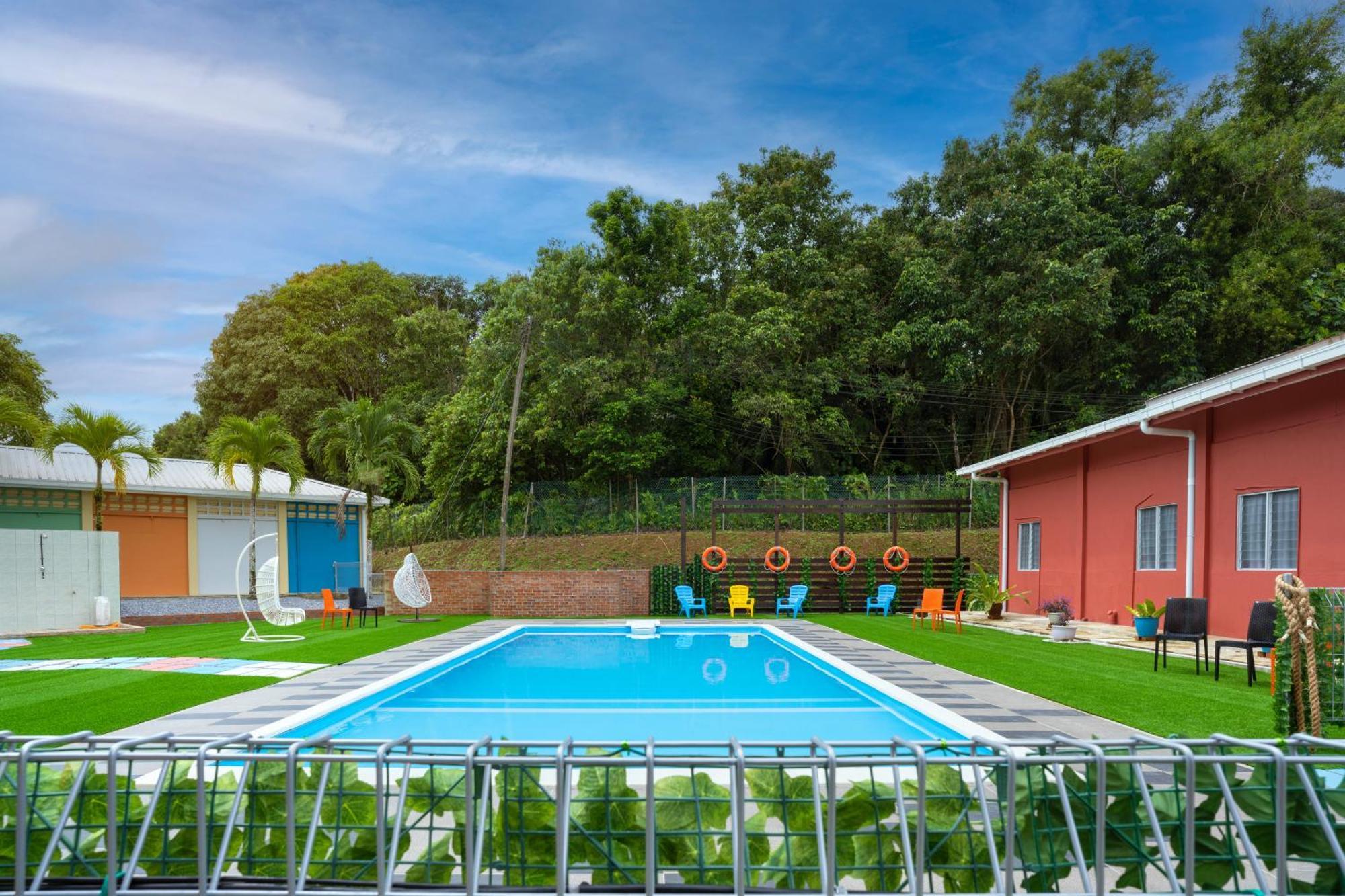 Putra Sentosa Retreat Camp, Sematan 호텔 외부 사진